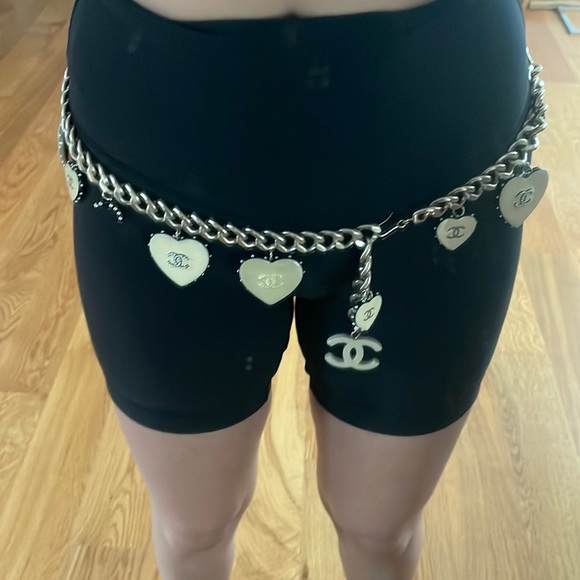 Chanel chain belt - Picture 2 of 6